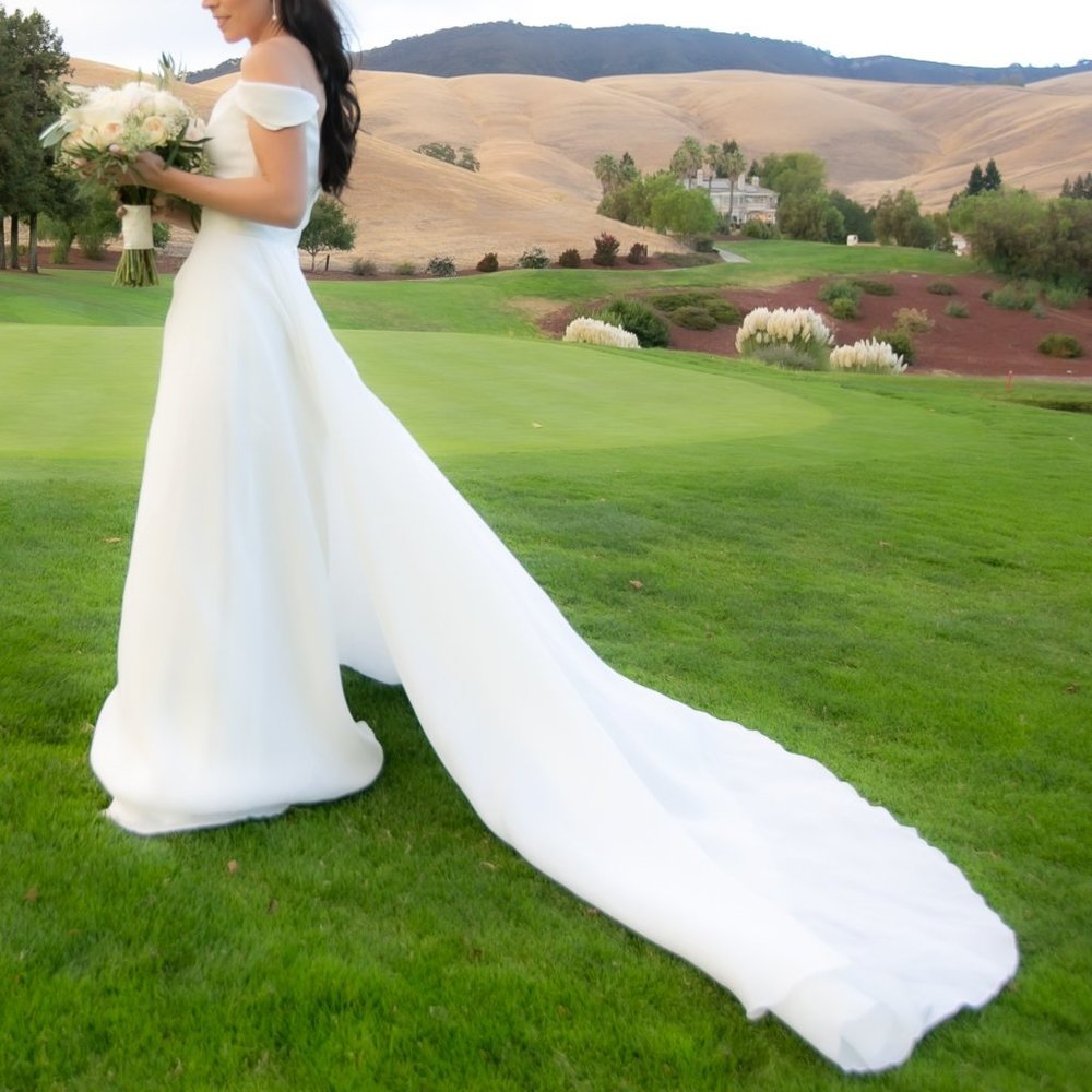 Leanne Marshall 'Eliza' - Picture 9 of 12